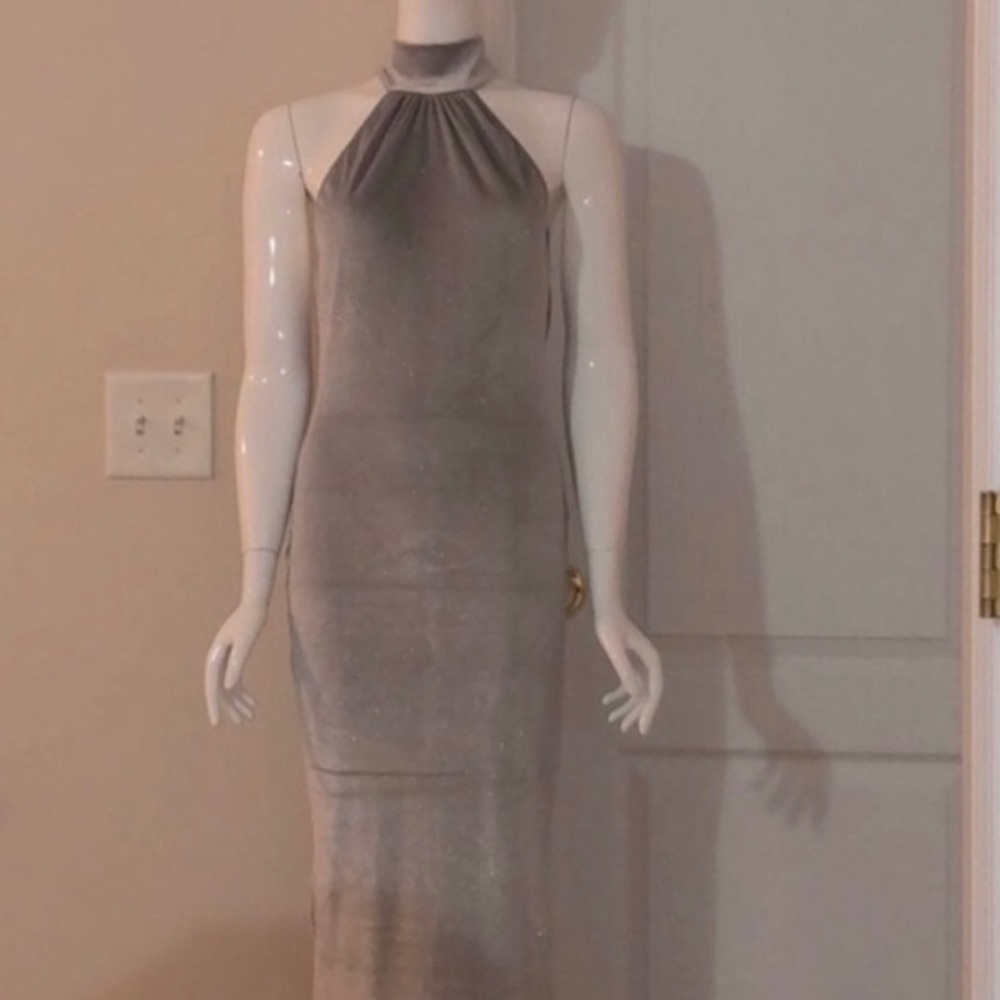 Jlux - Picture 2 of 3
